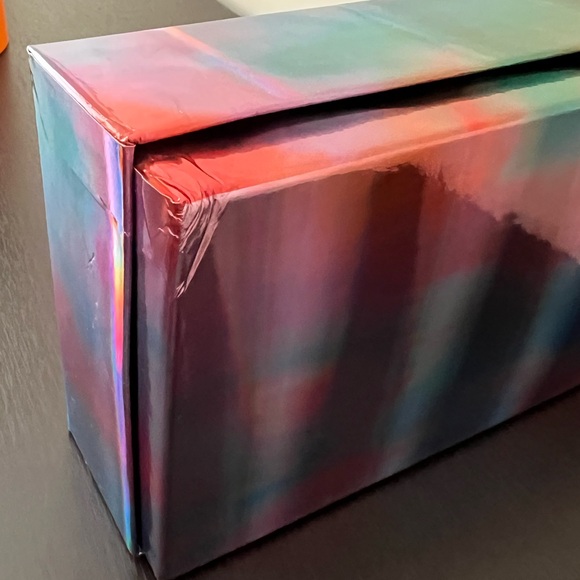 Gucci Gift Box-Limited Edition - Picture 7 of 9